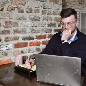 Meet your Posher, Elijah